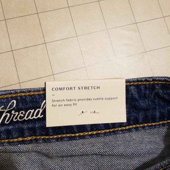 NWT Universal Thread High Rise Shortie Jean Shorts - Picture 4 of 7